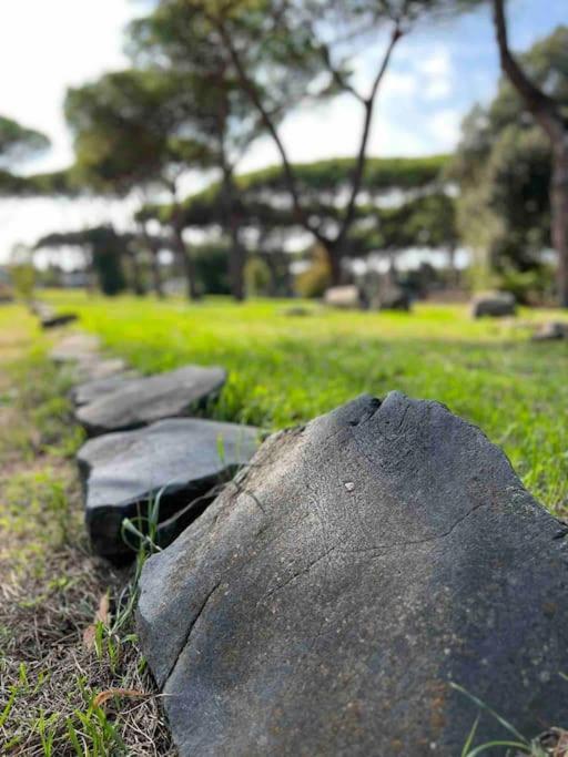 Per Antiqua Itinere Ostia Antica Exterior foto