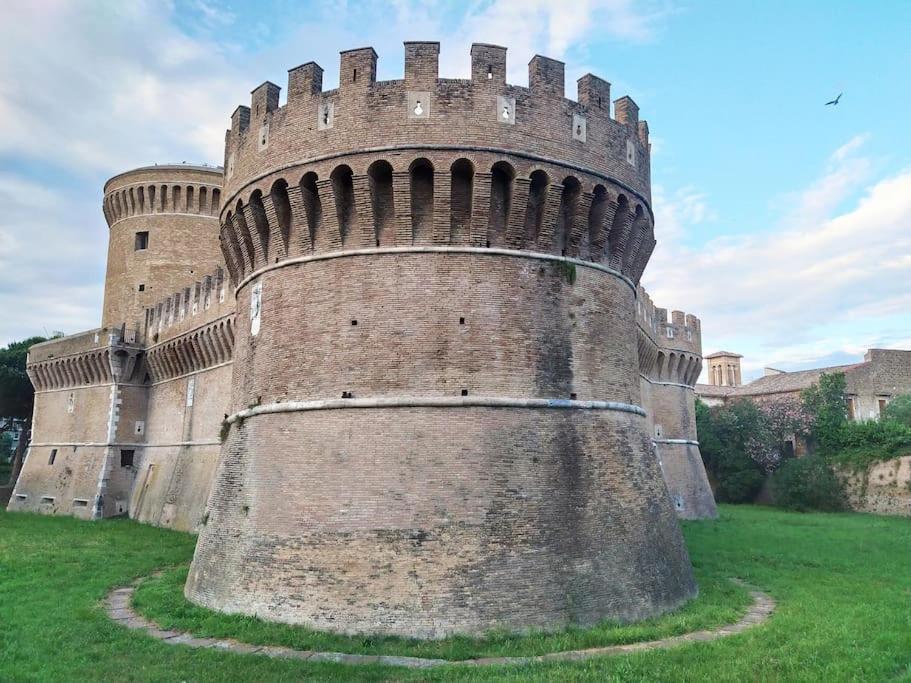 Per Antiqua Itinere Ostia Antica Exterior foto